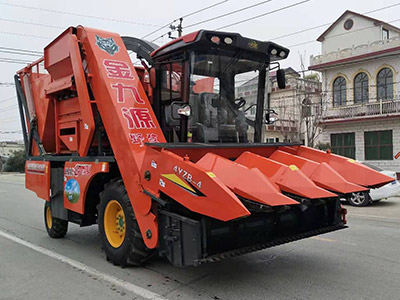 玉米青儲(chǔ)機(jī)